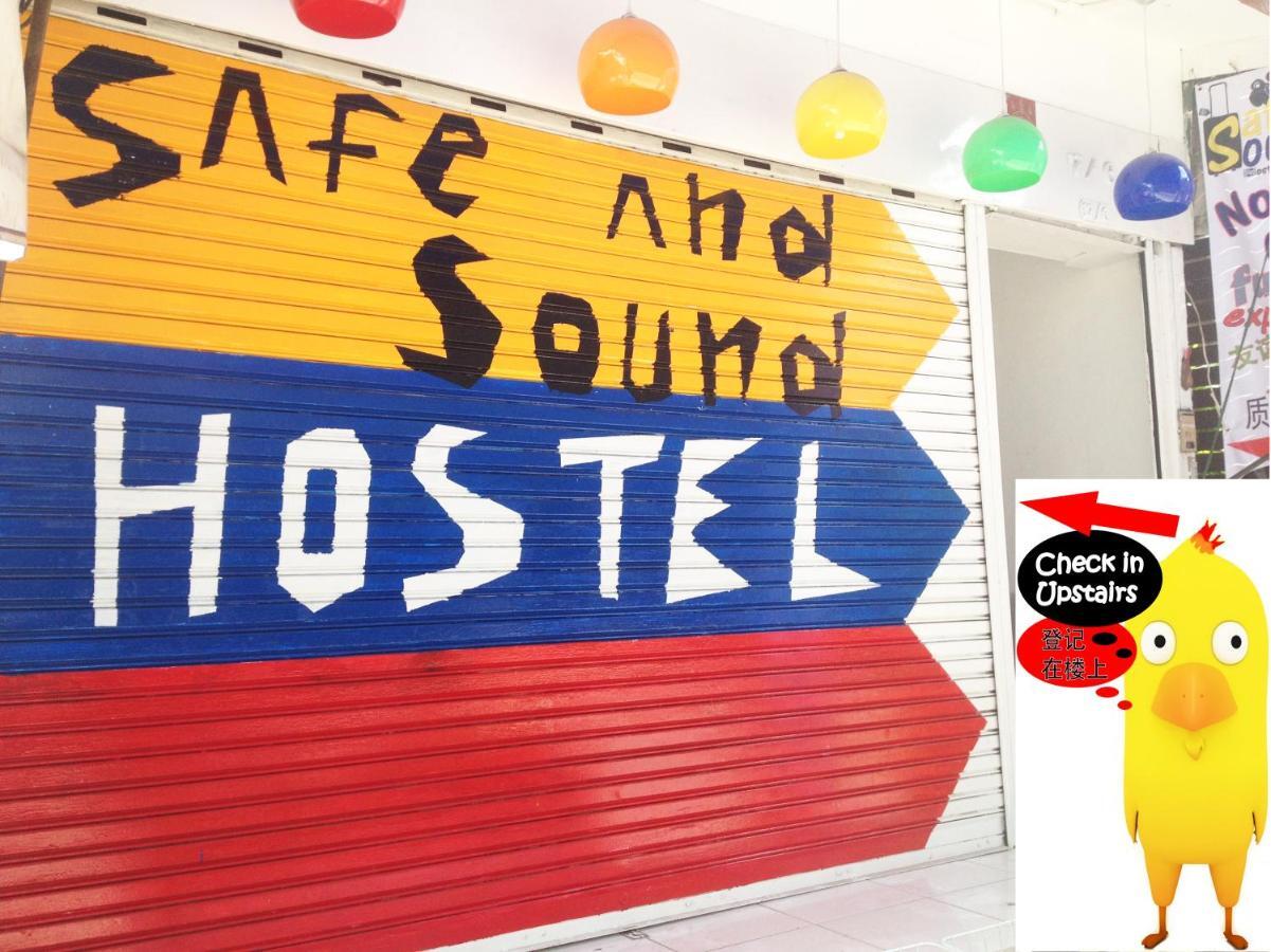 Safe And Sound Hostel Chiang Mai Exteriör bild
